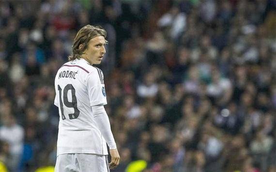 丰塞卡：联赛成绩没欧联好？赛季初没人觉得我们能排法甲第五